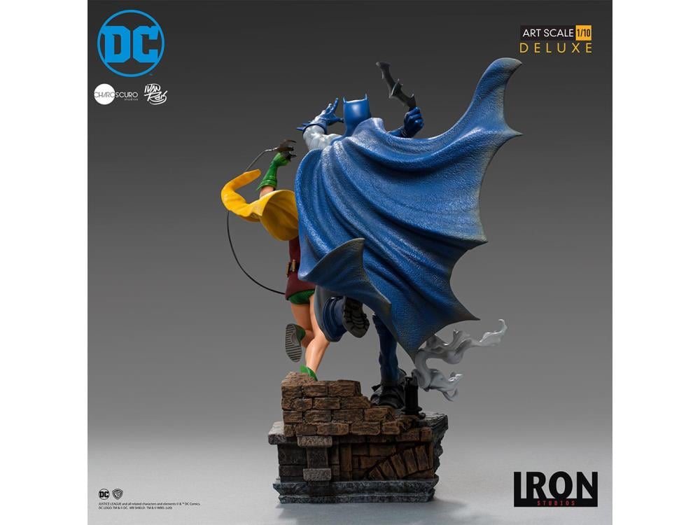DC Comics Batman & Robin 1/10 Deluxe Art Scale Limited Edition Statue (Ivan Reis) Gallery Image 5