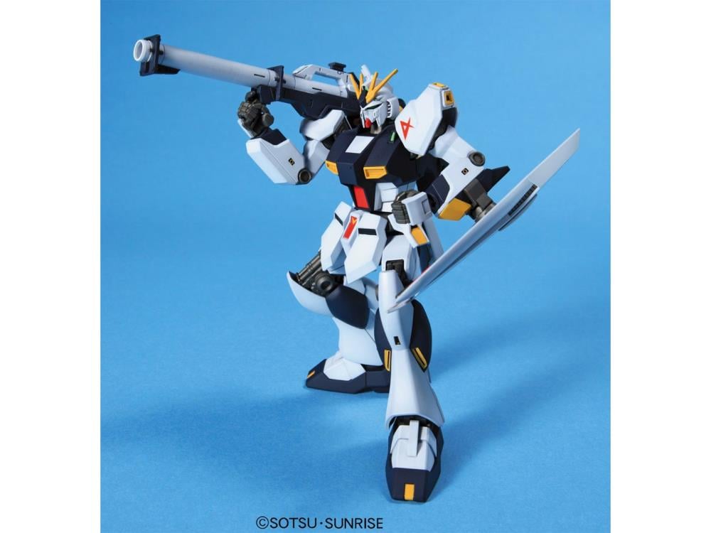 Mobile Suit Gundam: Char's Counterattack HGUC #86 RX-93 Nu Gundam 1/144 Scale Model Kit Gallery Image 7