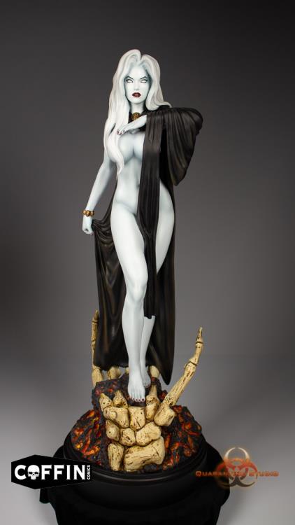 Lady Death: Seductress 1/6 Scale Statue Gallery Image 3