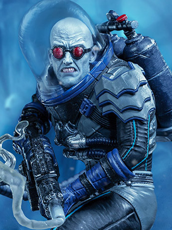 DC Comics Mr. Freeze 1/10 Deluxe Art Scale Limited Edition Statue Gallery Image 2