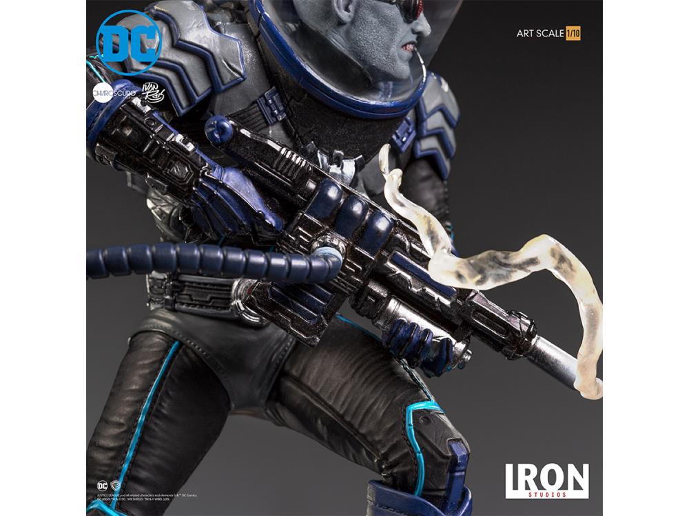 DC Comics Mr. Freeze 1/10 Deluxe Art Scale Limited Edition Statue Gallery Image 10