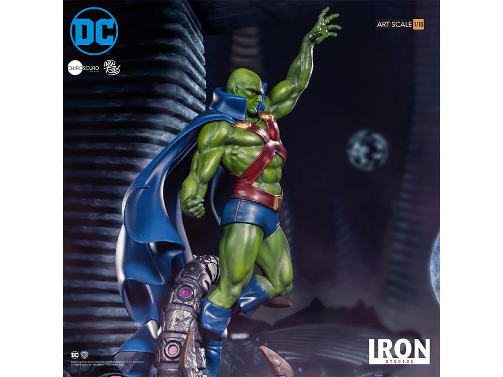 DC Comics Martian Manhunter 1/10 Deluxe Art Scale Limited Edition Statue Gallery Image 14