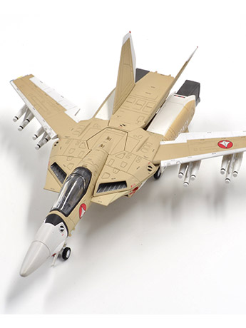 Macross VF-1A Valkyrie "Ben Dixon" 1/72 Scale Model Gallery Image 2