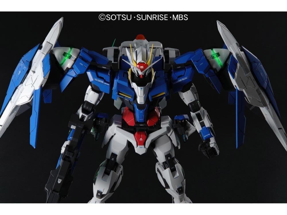 Mobile Suit Gundam 00 PG 00 Raiser Gundam 1/60 Scale Model Kit Gallery Image 6