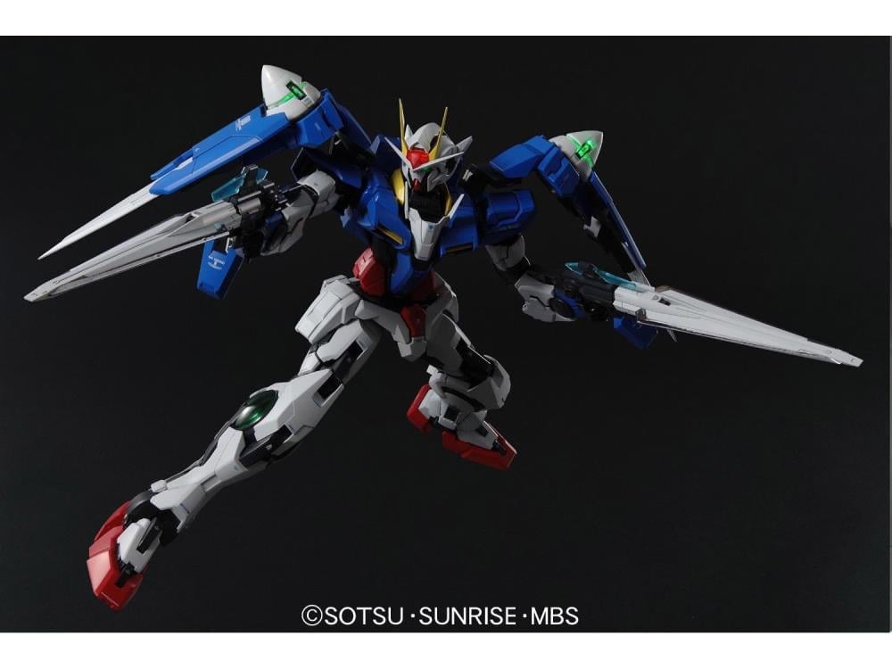 Mobile Suit Gundam 00 PG 00 Raiser Gundam 1/60 Scale Model Kit Gallery Image 8