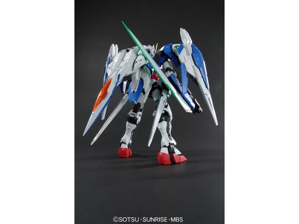 Mobile Suit Gundam 00 PG 00 Raiser Gundam 1/60 Scale Model Kit Gallery Image 11
