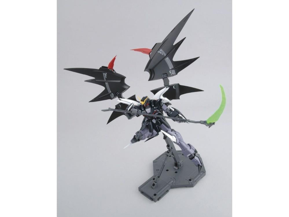 Gundam Wing: Endless Waltz MG Deathscythe Hell (EW Ver.) 1/100 Scale Model Kit Gallery Image 4