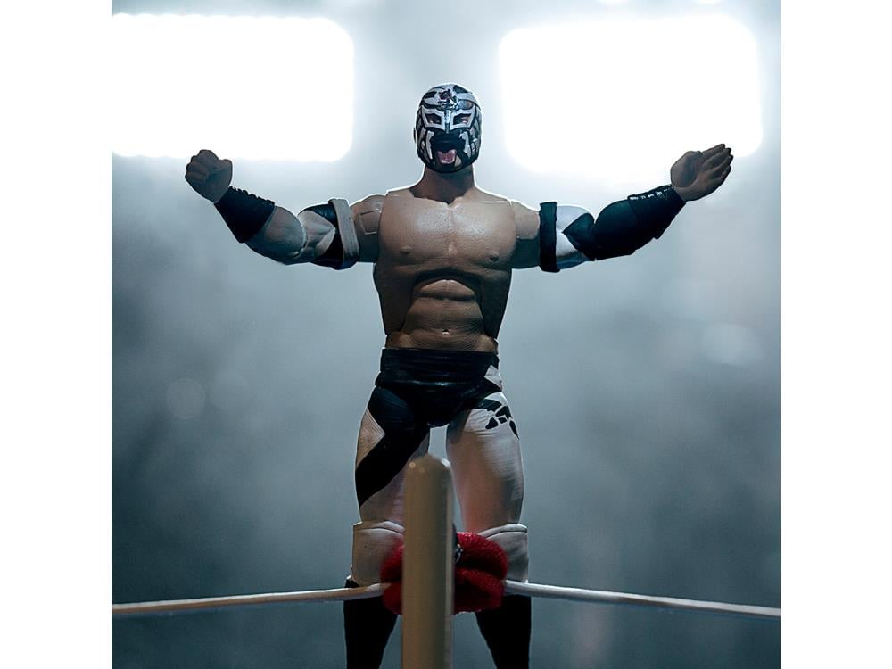 New Japan Pro-Wrestling ULTIMATES! Bushi Gallery Image 3