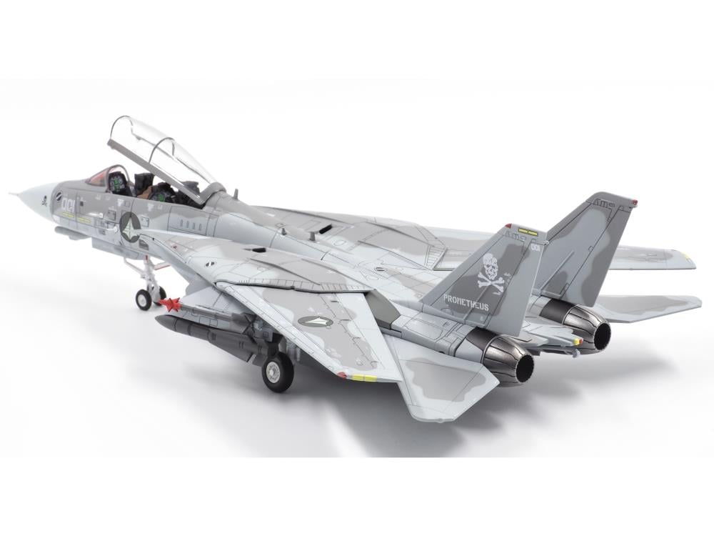 Macross F-14 S-Type Kai (The Monochrome) 1/72 Scale Model Gallery Image 14