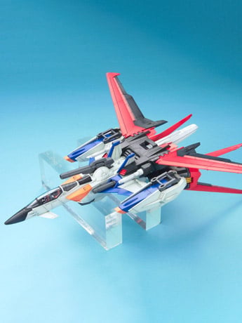 Mobile Suit Gundam SEED PG Skygrasper + Aile Striker 1/60 Scale Model Kit Gallery Image 2