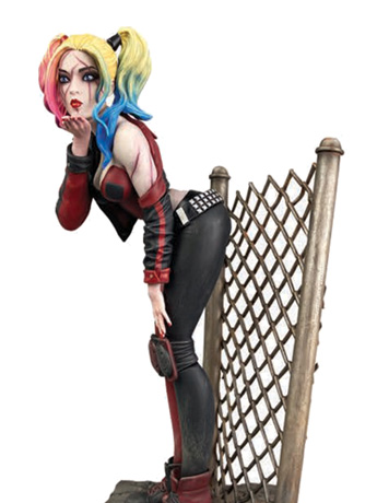 DC Comics Gallery DCeased Harley Quinn Figure Gallery Image 2