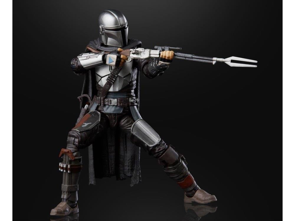 Star Wars: The Black Series 6" The Mandalorian (Beskar Armor) Gallery Image 3