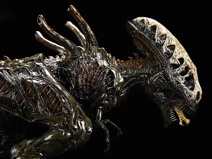 Swarm X-Rex (Plague Variant) 1/35 Scale Replica Gallery Image 1
