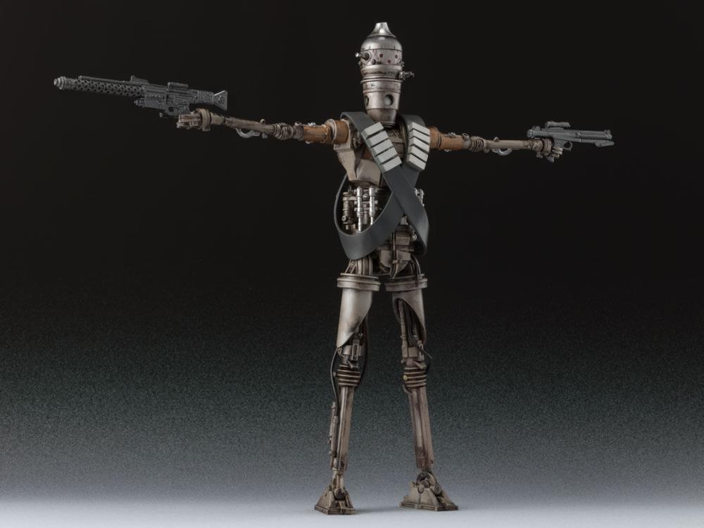 The Mandalorian S.H.Figuarts IG-11 Exclusive Action Figure Gallery Image 3