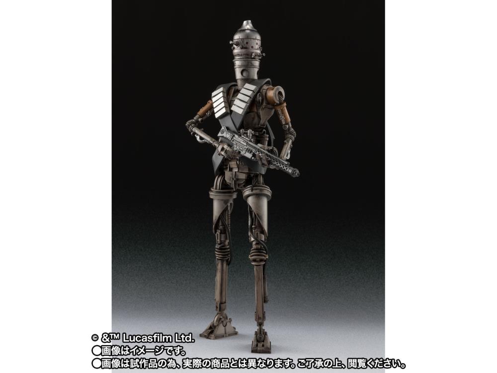 The Mandalorian S.H.Figuarts IG-11 Exclusive Action Figure Gallery Image 4
