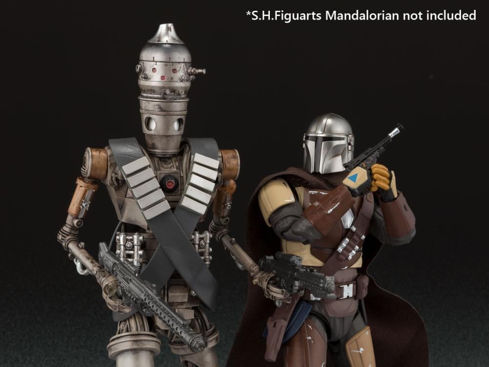 The Mandalorian S.H.Figuarts IG-11 Exclusive Action Figure Gallery Image 12