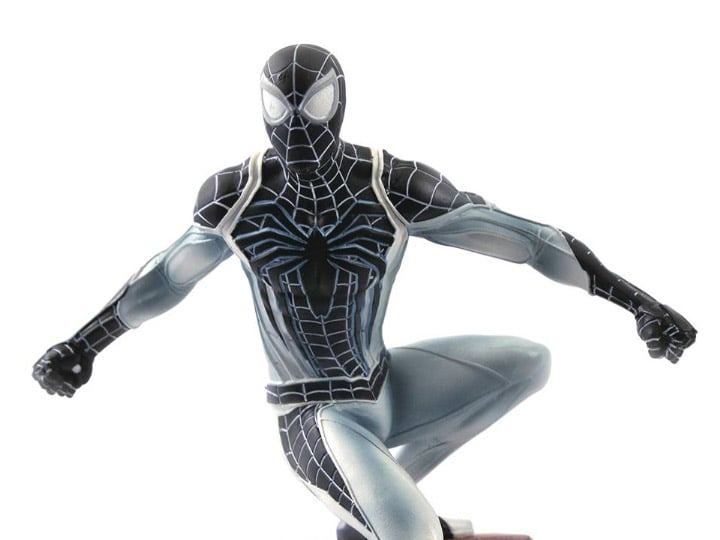 Marvel's Spider-Man Gallery Negative Suit Spider-Man SDCC 2020 Limited Edition Exclusive Figure Gallery Image 1