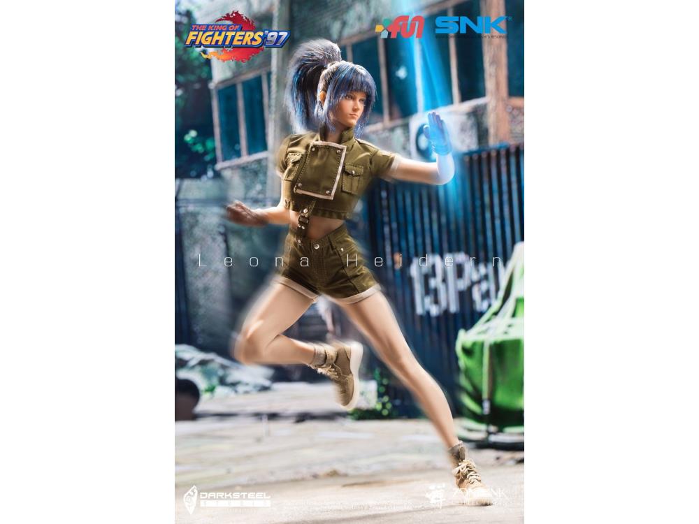 The King of Fighters '97 Leona 1/6 Scale Collectible Figure Gallery Image 6