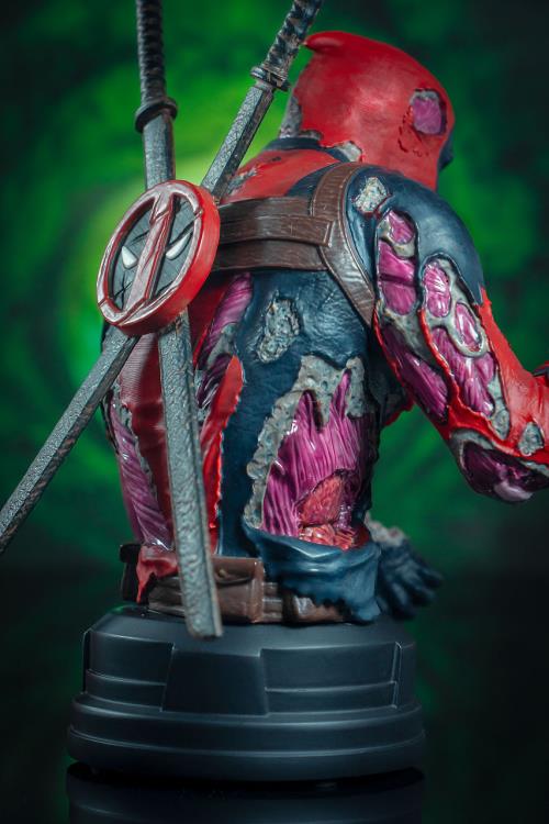 Marvel Deadpool Zombie 1/6 Scale SDCC 2020 Exclusive Bust Gallery Image 13