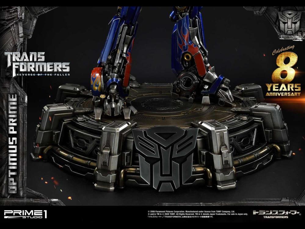 Transformers: Revenge of the Fallen Museum Masterline Optimus Prime Statue Gallery Image 21