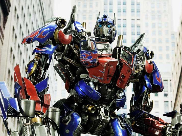 Transformers: Revenge of the Fallen Museum Masterline Optimus Prime Statue Gallery Image 1