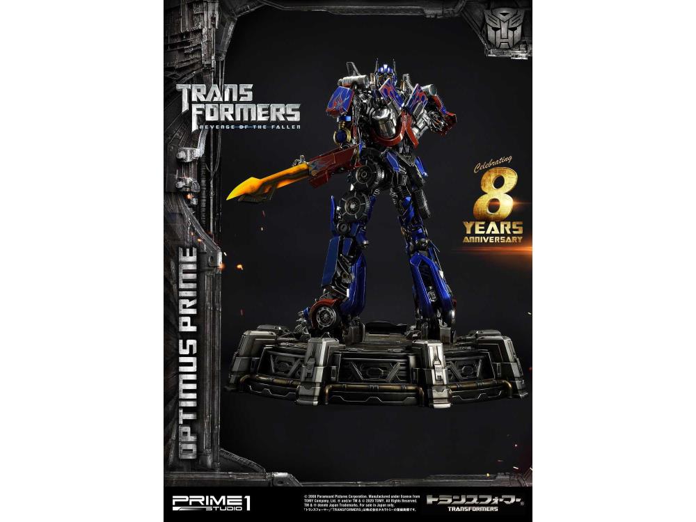Transformers: Revenge of the Fallen Museum Masterline Optimus Prime Statue Gallery Image 8
