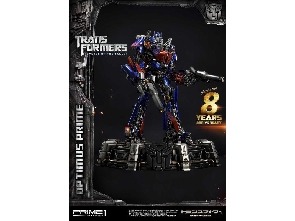 Transformers: Revenge of the Fallen Museum Masterline Optimus Prime Statue Gallery Image 3
