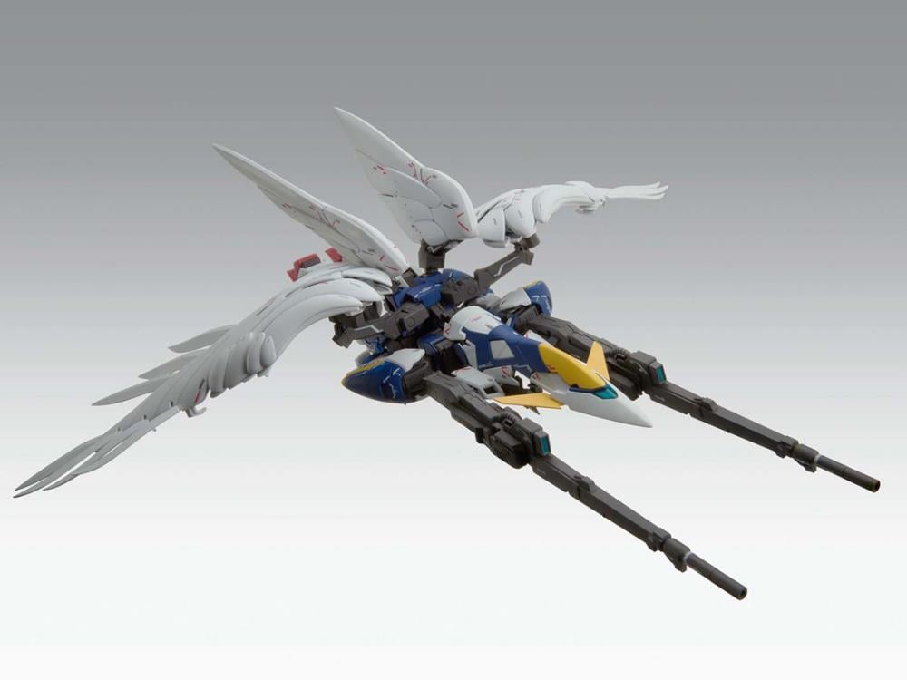 Gundam Wing: Endless Waltz MG Wing Gundam Zero EW (Ver.Ka) 1/100 Scale Model Kit Gallery Image 11