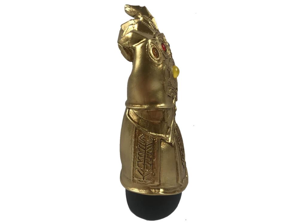 Avengers: Endgame Nano Gauntlet LED Desk Monument SDCC 2020 Exclusive Gallery Image 8