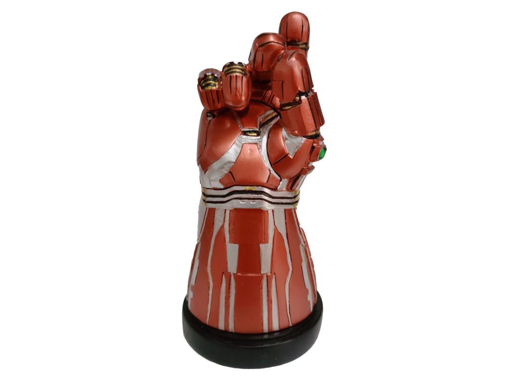 Avengers: Endgame Nano Gauntlet LED Desk Monument SDCC 2020 Exclusive Gallery Image 13