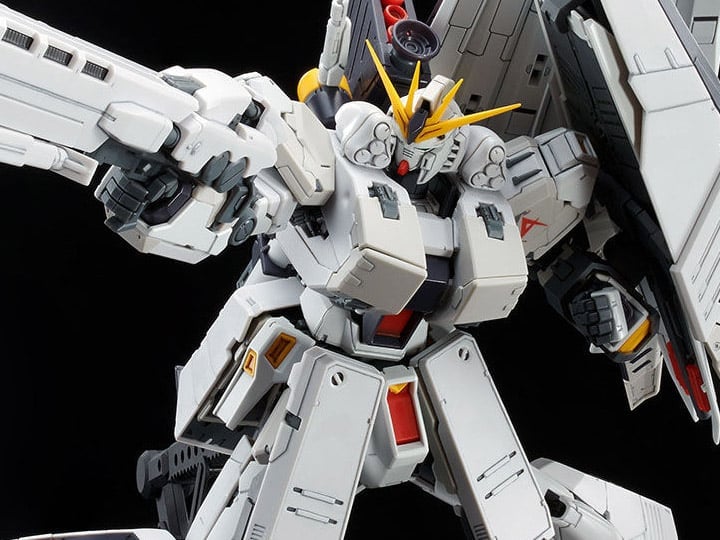 Mobile Suit Gundam: Char's Counterattack RG Νu Gundam HWS Exclusive 1/144 Scale Model Kit Gallery Image 1