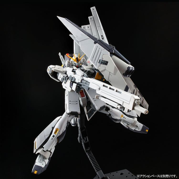 Mobile Suit Gundam: Char's Counterattack RG Νu Gundam HWS Exclusive 1/144 Scale Model Kit Gallery Image 4