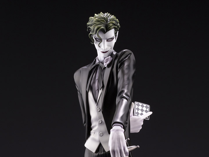 DC Comics Ikemen The Joker SDCC 2020 Exclusive Statue Gallery Image 1