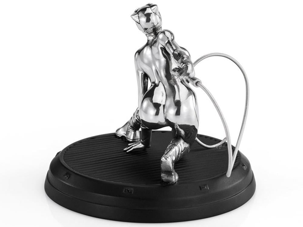DC Comics Catwoman Pewter Collectible Figurine Gallery Image 4