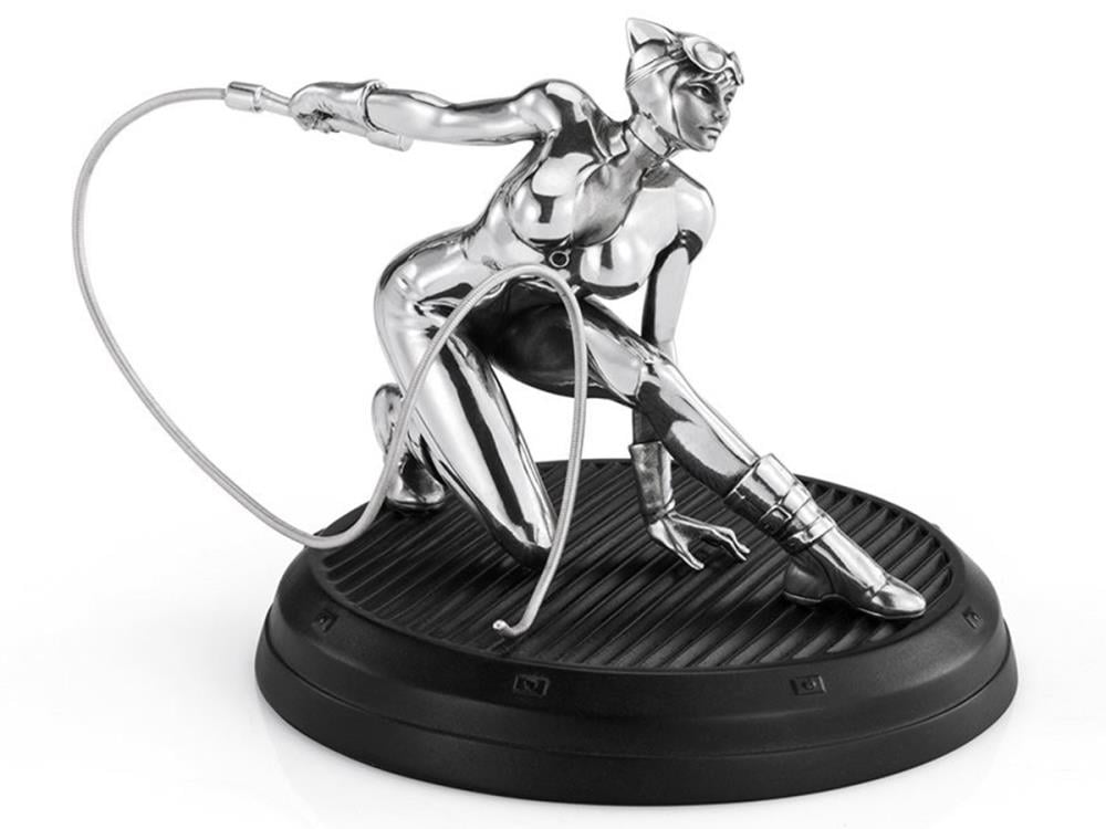 DC Comics Catwoman Pewter Collectible Figurine Gallery Image 3