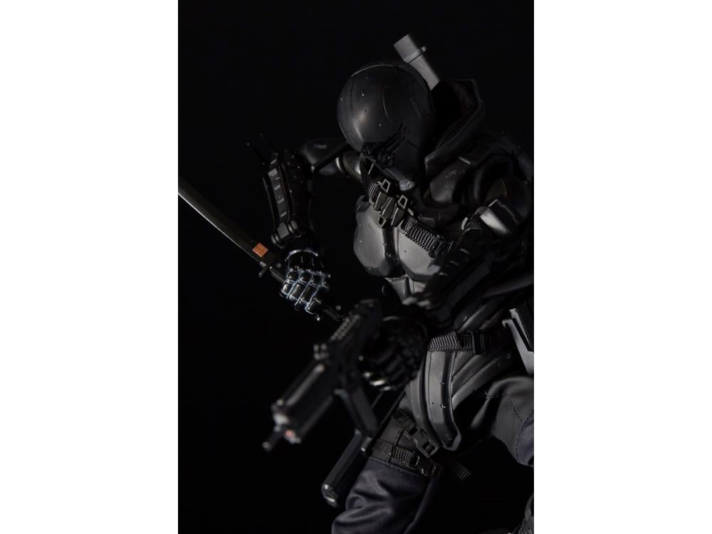 G.I. Joe x TOA Heavy Industries Snake Eyes 1/6 Scale PX Previews Exclusive Figure Gallery Image 7