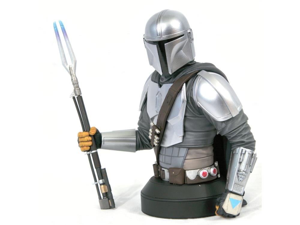 Star Wars The Mandalorian (MK3) SDCC 2020 Limited Edition Exclusive Bust Gallery Image 4
