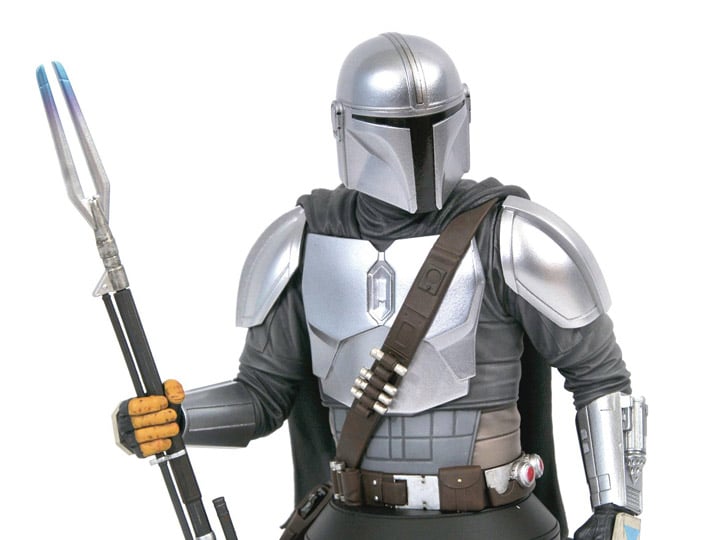 Star Wars The Mandalorian (MK3) SDCC 2020 Limited Edition Exclusive Bust Gallery Image 1