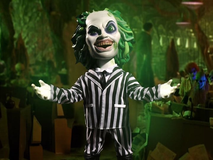 Beetlejuice Mezco Designer Series Mega Scale Talking Beetlejuice Gallery Image 1