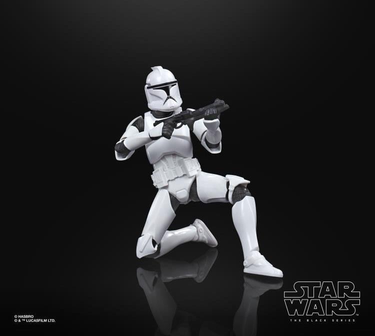 Star Wars: The Black Series 6" Clone Trooper (Attack of the Clones) Action Figure Gallery Image 4