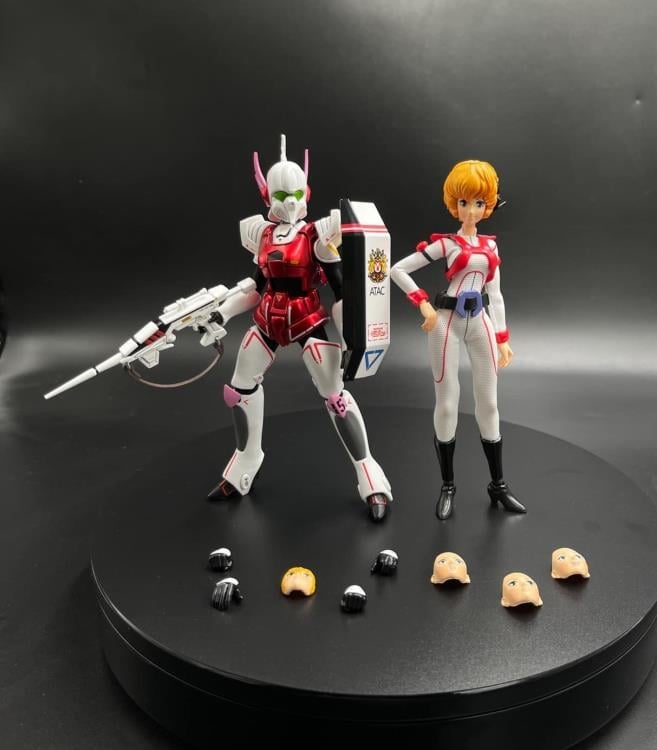 Southern Cross Dana Sterling 1/12 Scale Figure Two-Pack Gallery Image 11