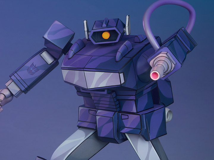 Transformers Classic Scale Shockwave Limited Edition Statue Gallery Image 1