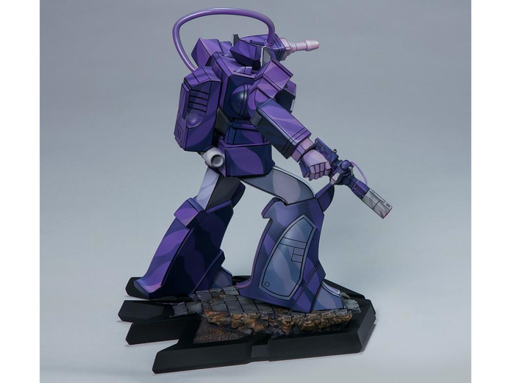 Transformers Classic Scale Shockwave Limited Edition Statue Gallery Image 10