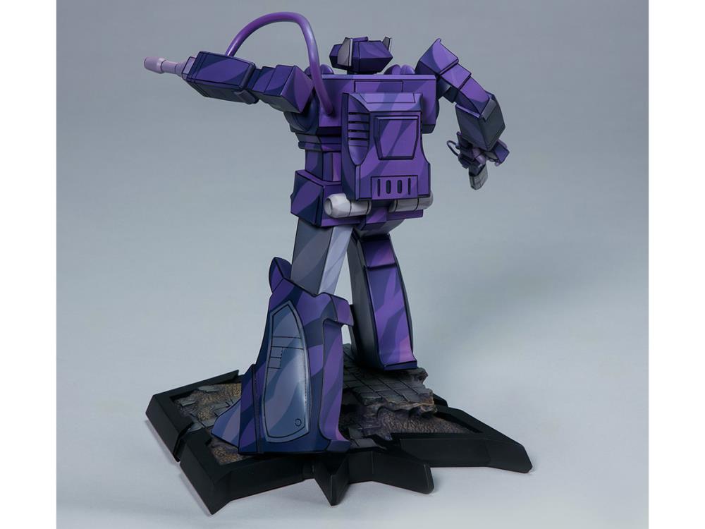 Transformers Classic Scale Shockwave Limited Edition Statue Gallery Image 8