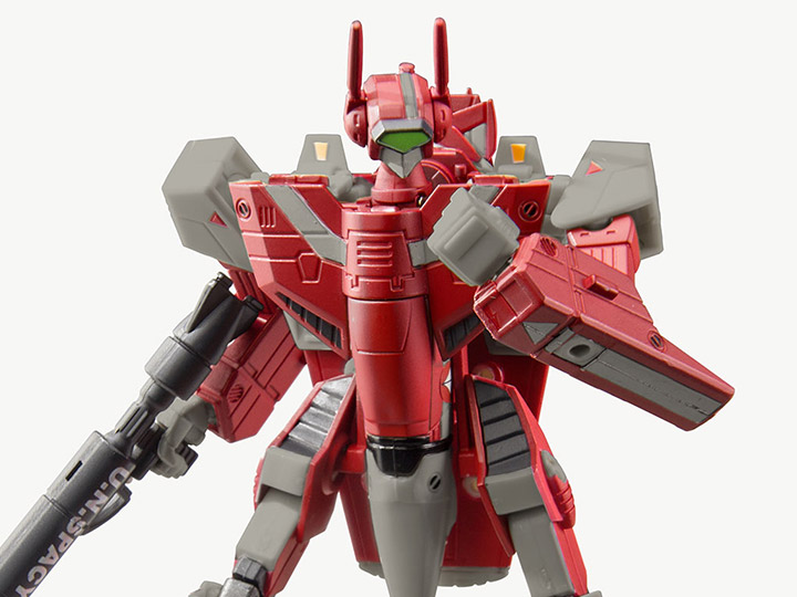 Macross Saga Retro Transformable Collection VF-1J Milia Valkyrie 1/100 Scale Figure Gallery Image 1