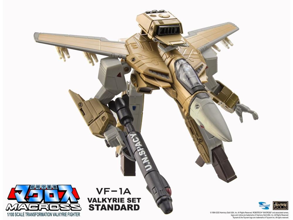 Macross Saga Retro Transformable Collection VF-1A Standard Valkyrie 1/100 Scale Figure Gallery Image 5