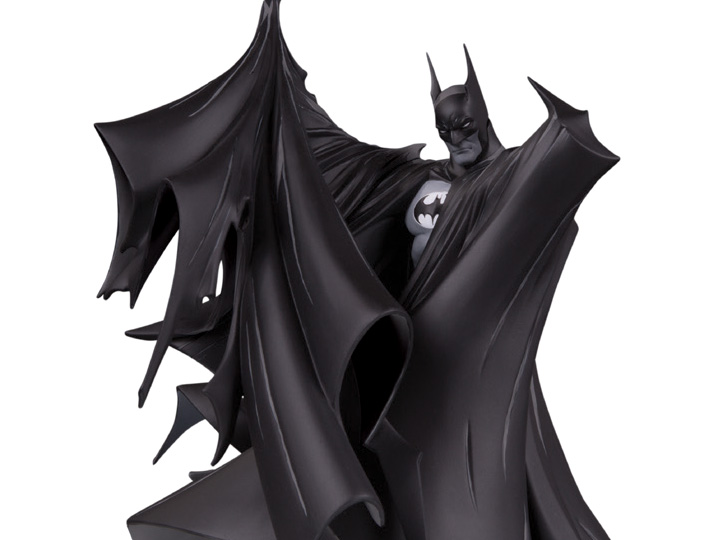 Batman Black and White Limited Edition Statue (Todd McFarlane Ver. 2) Gallery Image 1