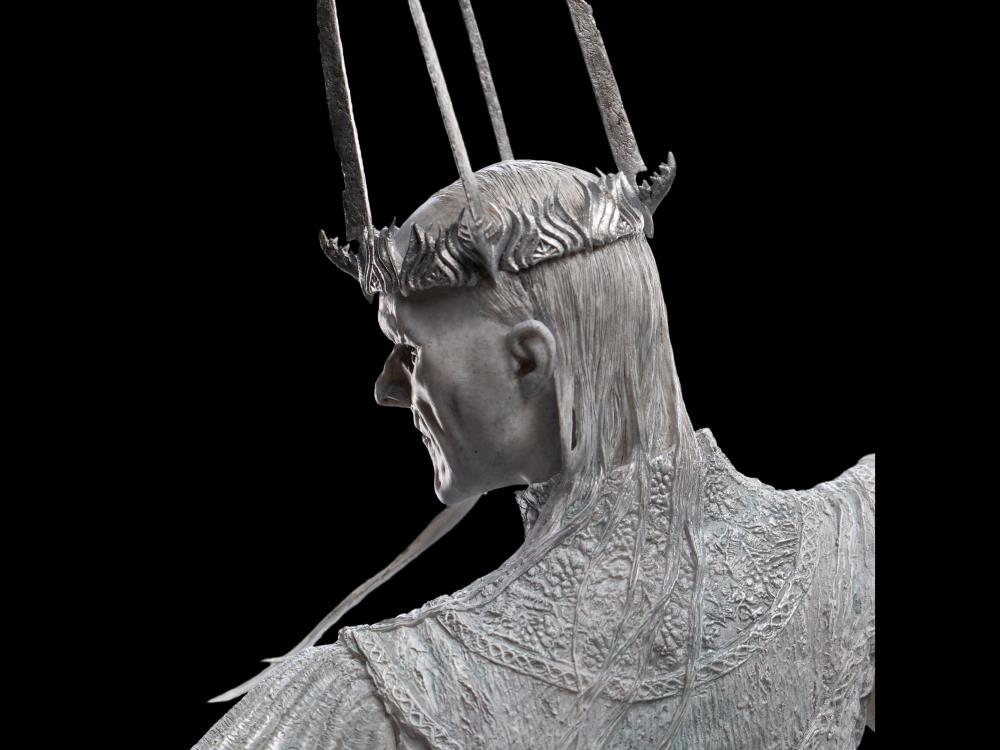 The Lord of the Rings The Witch-King & Frodo at Weathertop 1/6 Scale Limited Edition Statue Gallery Image 9