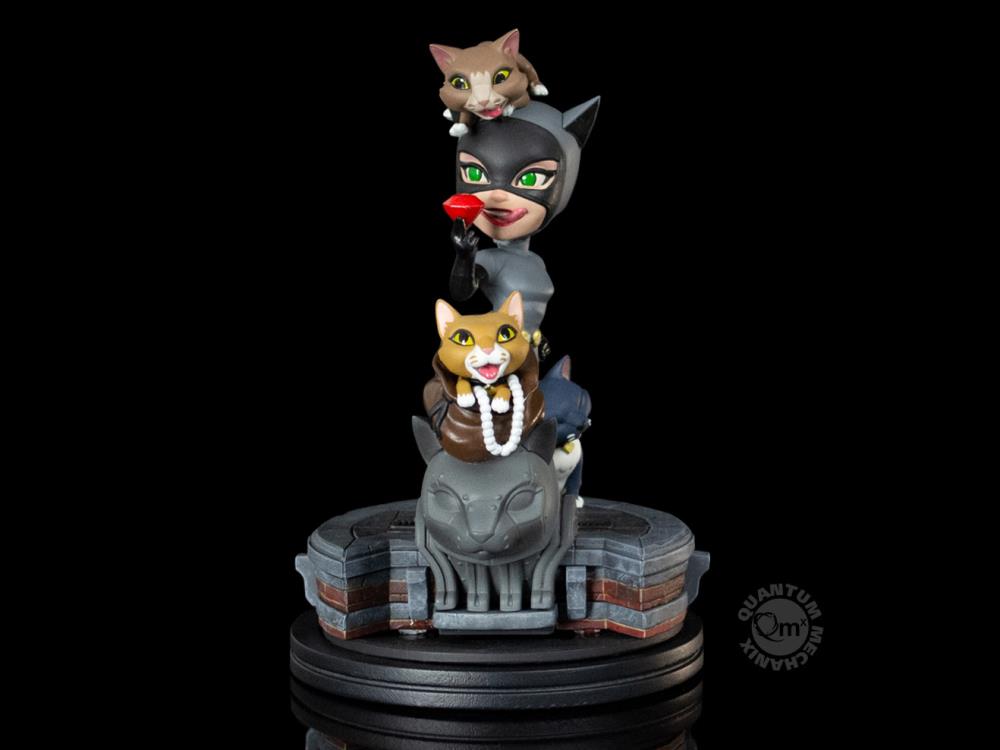 Batman: The Animated Series Q-Fig Elite Catwoman Diorama Gallery Image 9