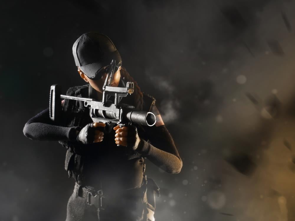 Rainbow Six: Siege Ash 1/6 Scale Figure Gallery Image 8